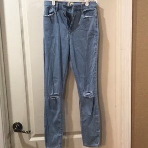 light skinny jeans